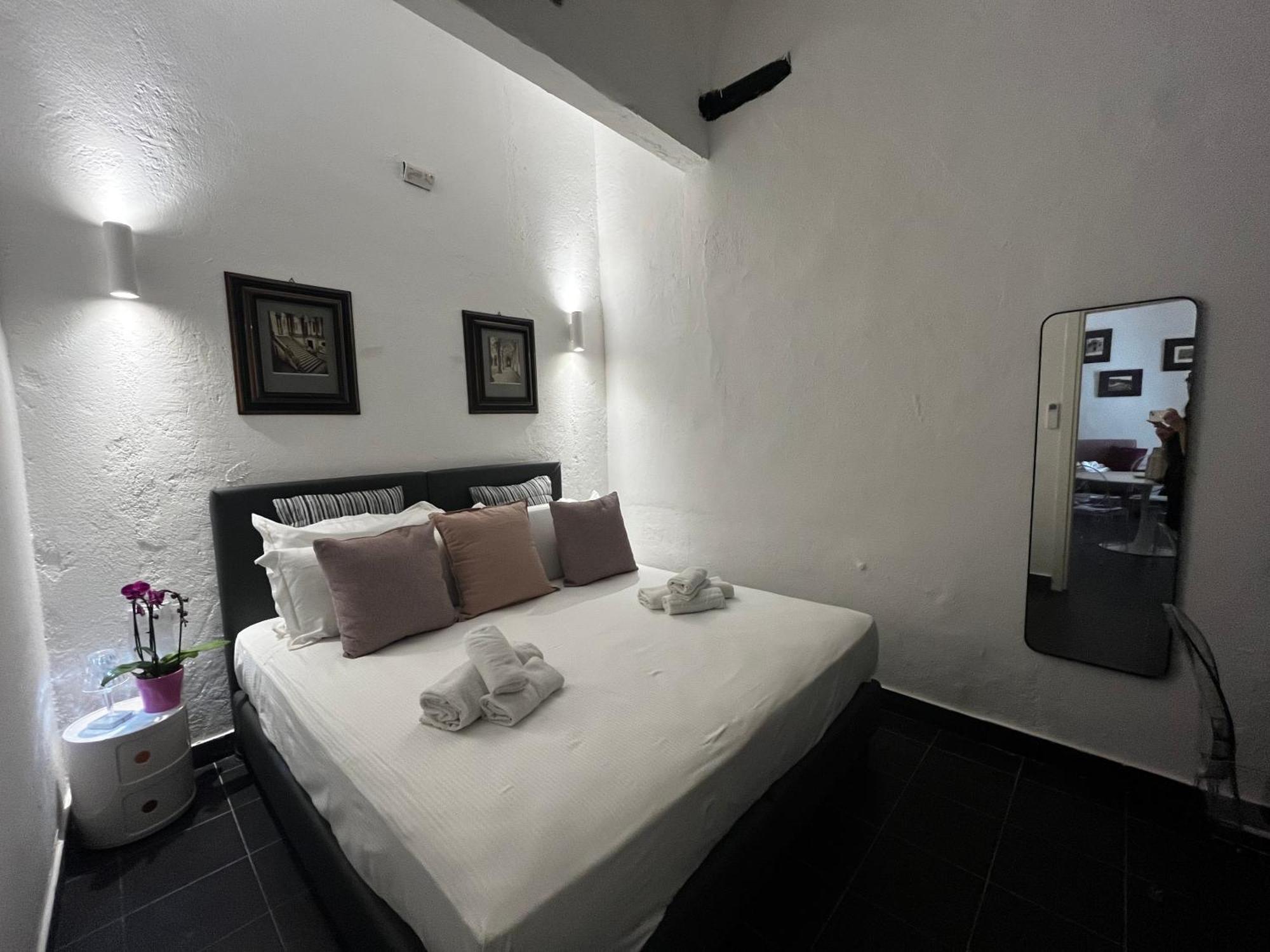 Happy Family Apartments Giustiniani Genoa Bagian luar foto